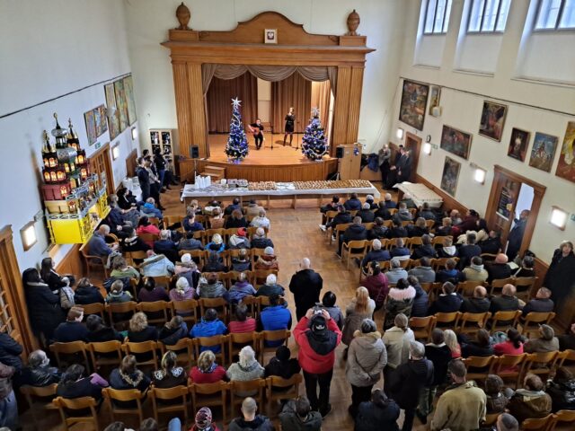 18b0928f 7a05 4757 9cd2 29a653bd13f3